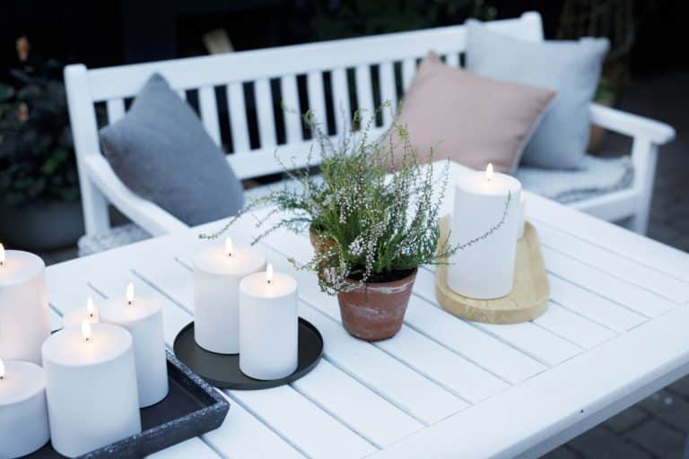 Outdoor candles