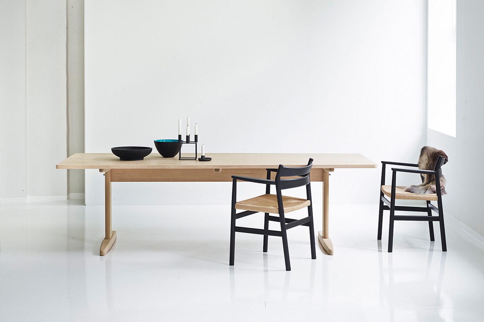 Shaker Table_oak_design by Børge Mogensen